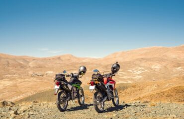 Cómo mantener una adecuada comunicación con tu grupo durante tu ruta de enduro